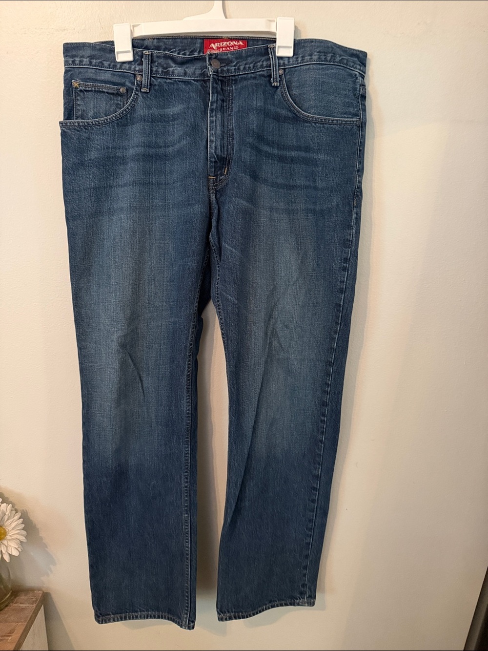 Arizona Jean Co. Relaxed Straight Jeans (Size: 38x32)